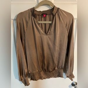Vince Camuto top
